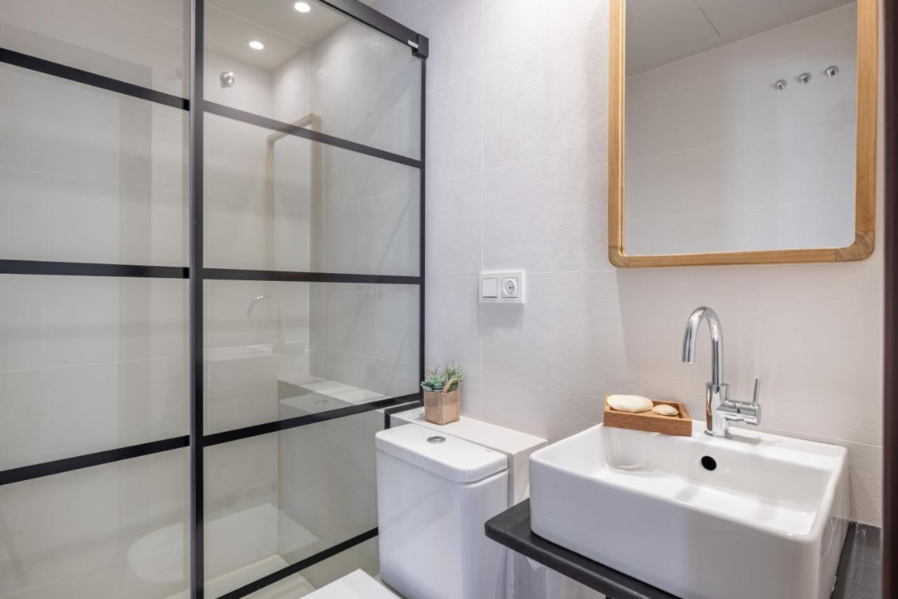 Apartamentos Libere Malaga La Merced المظهر الخارجي الصورة