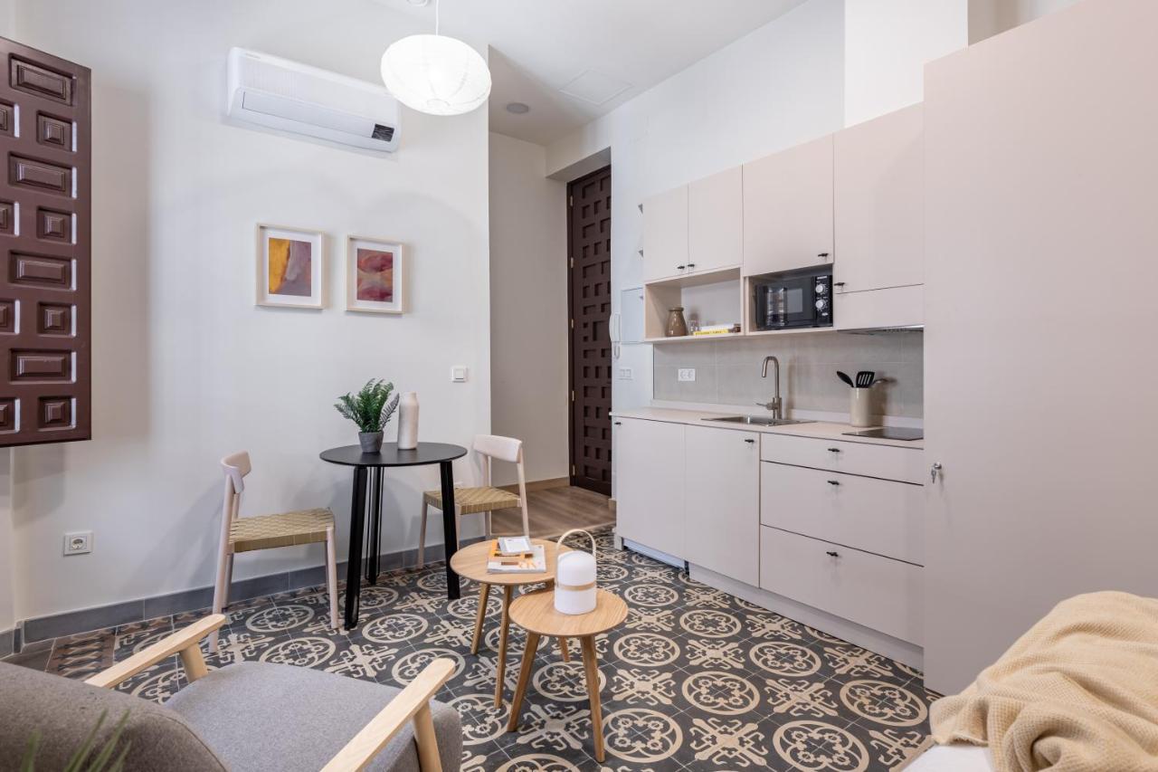 Apartamentos Libere Malaga La Merced المظهر الخارجي الصورة